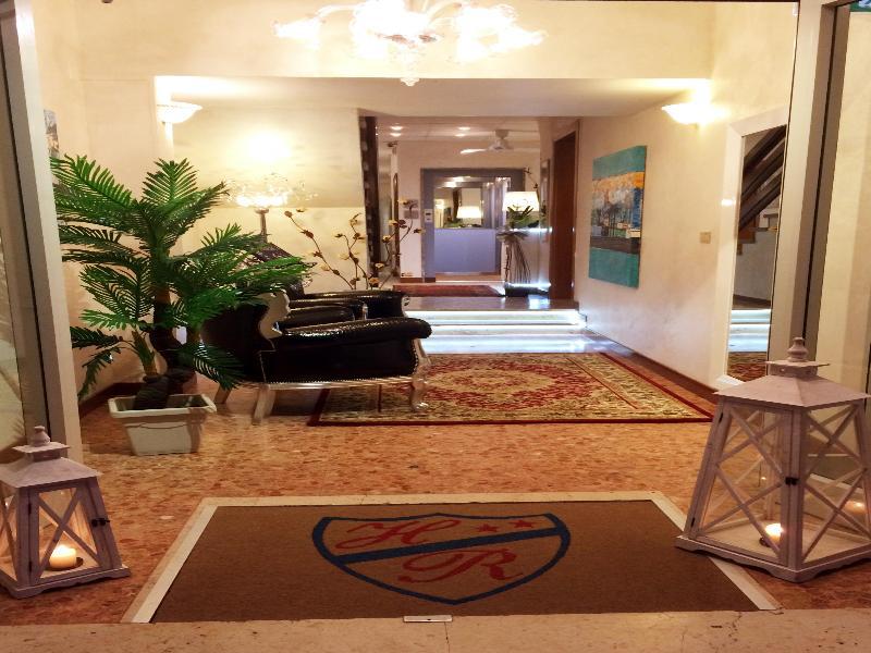 Hotel Rex กาออร์เล ภายนอก รูปภาพ
