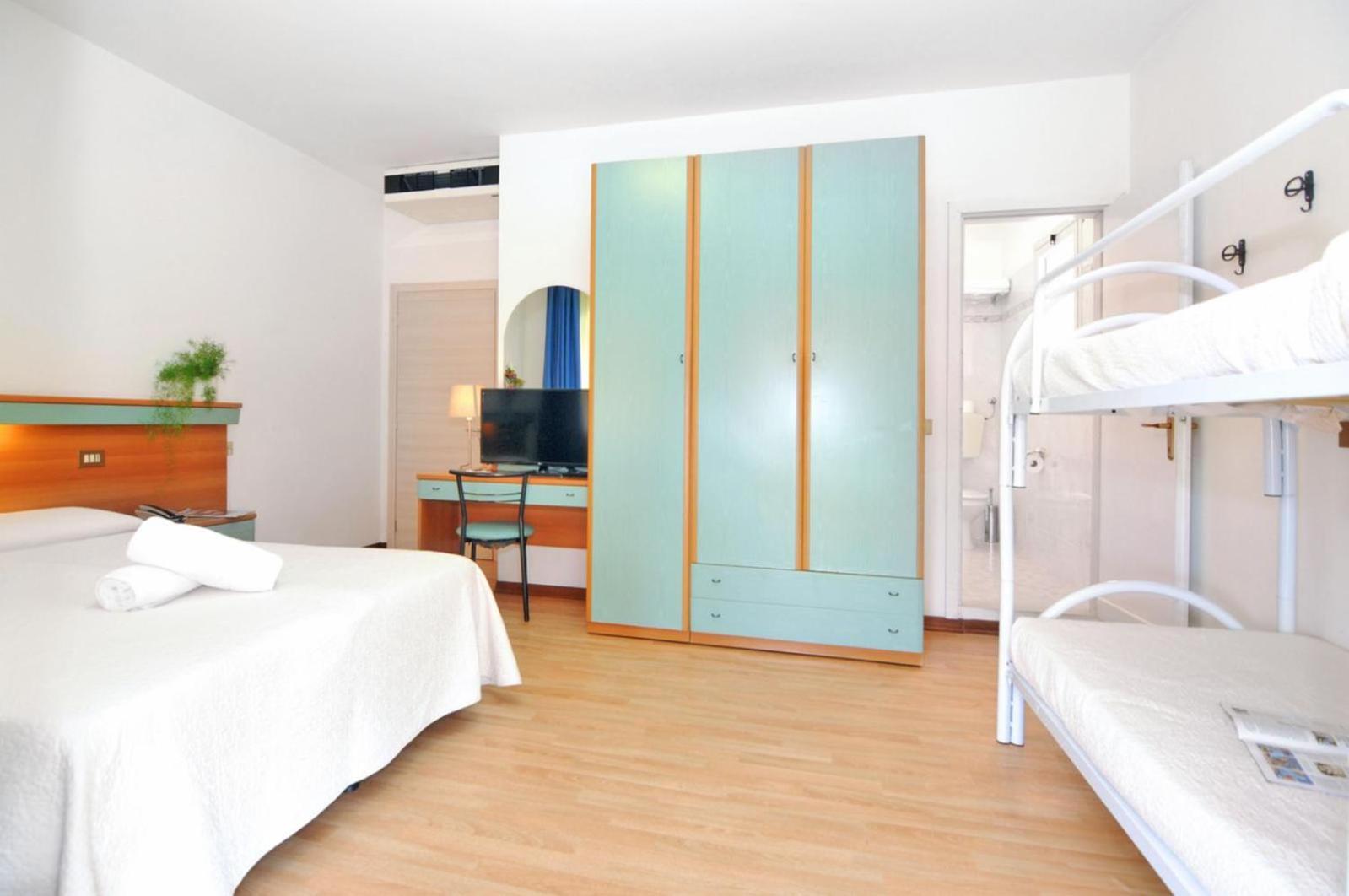 Hotel Rex กาออร์เล ภายนอก รูปภาพ